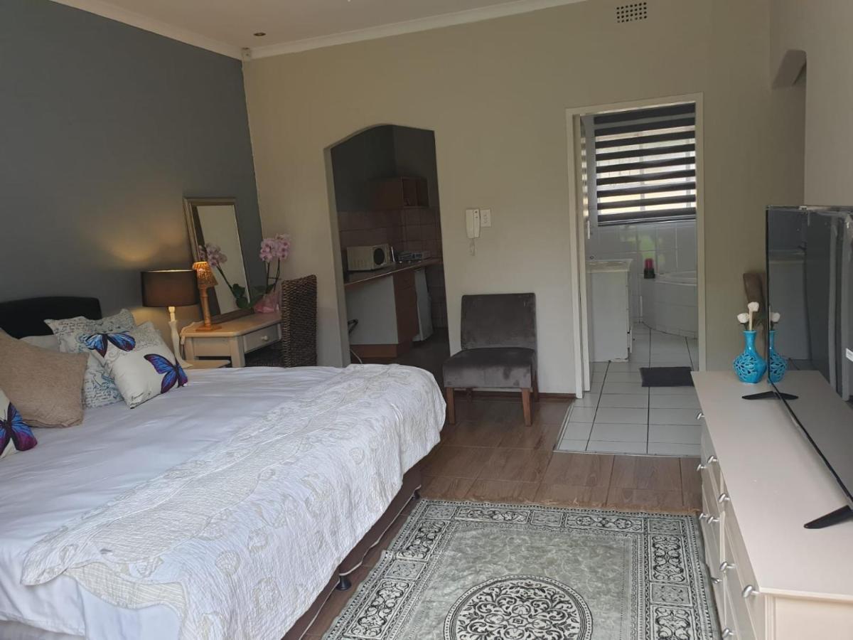 Matina Guest House 约翰内斯堡 外观 照片