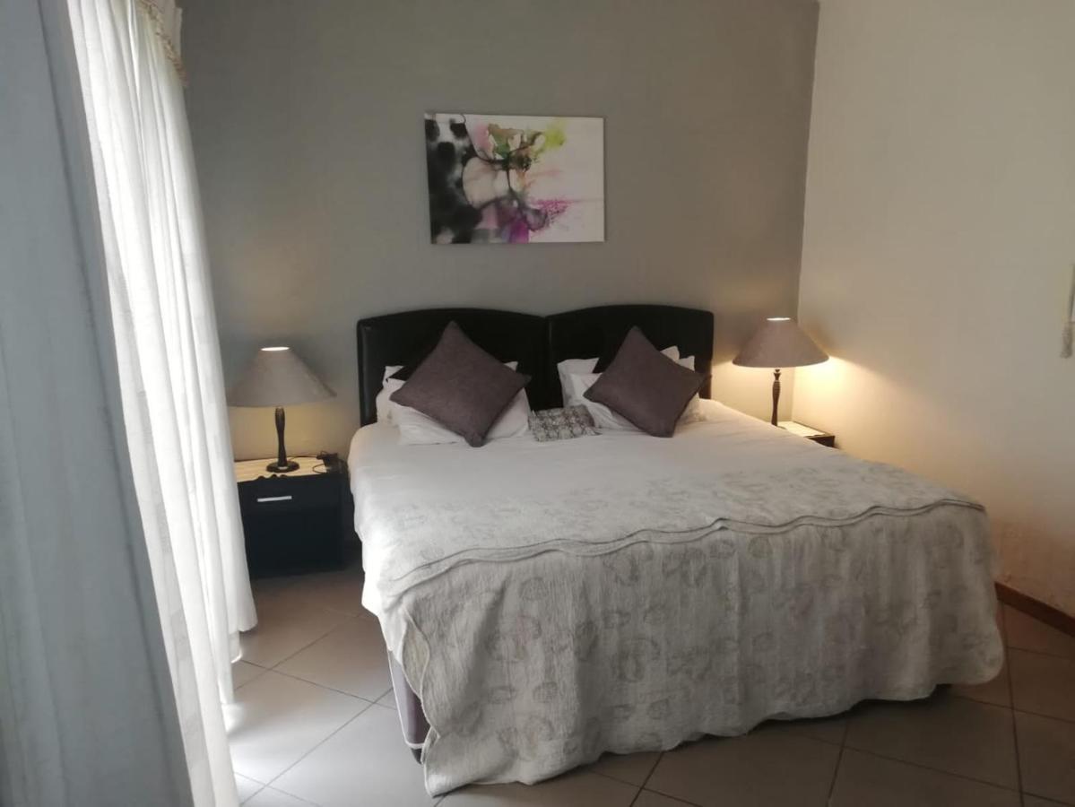 Matina Guest House 约翰内斯堡 外观 照片