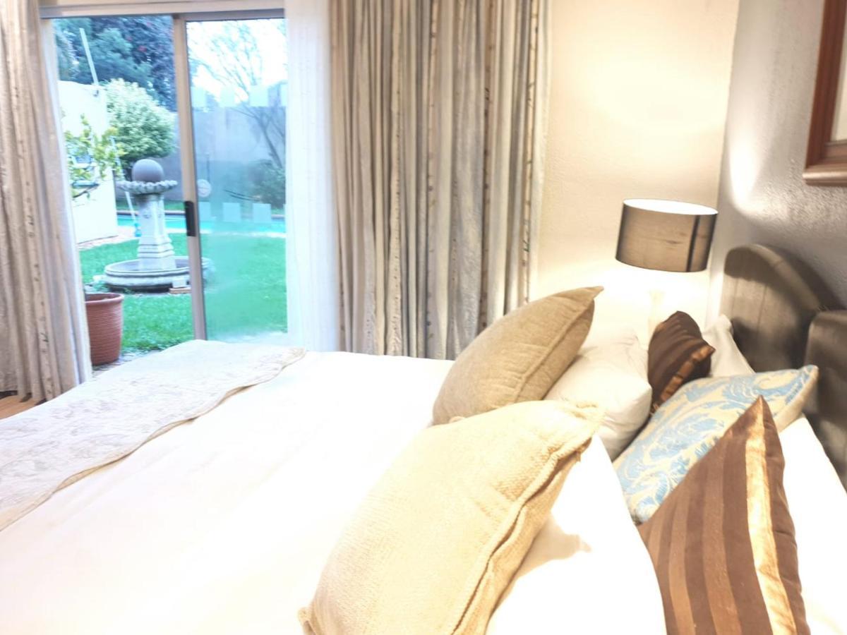 Matina Guest House 约翰内斯堡 外观 照片